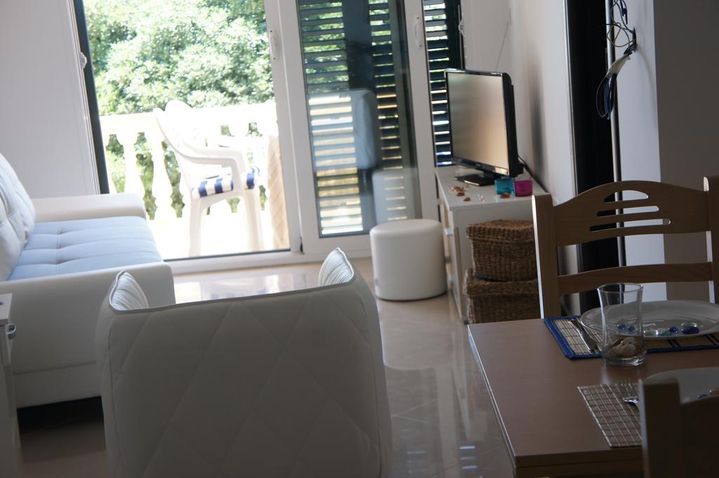 Apartments Adriatico Херцег Нови Стая снимка