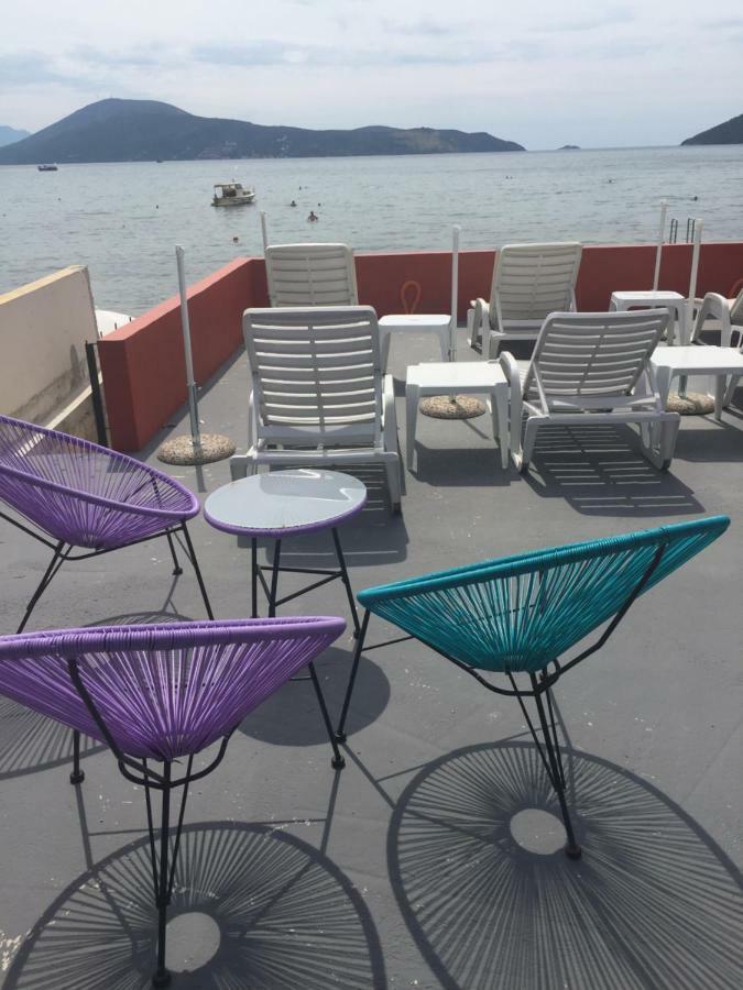Apartments Adriatico Херцег Нови Екстериор снимка